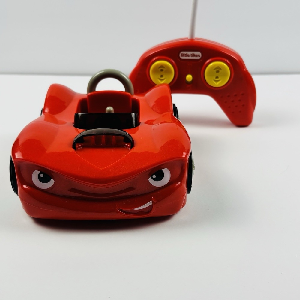 Little Tikes RC Wheelz Red Bumper Car Remote Control Battery Operated Working